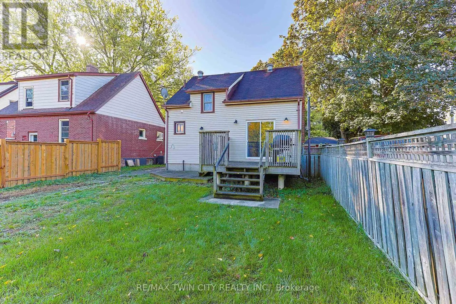 83 BALDWIN AVENUE