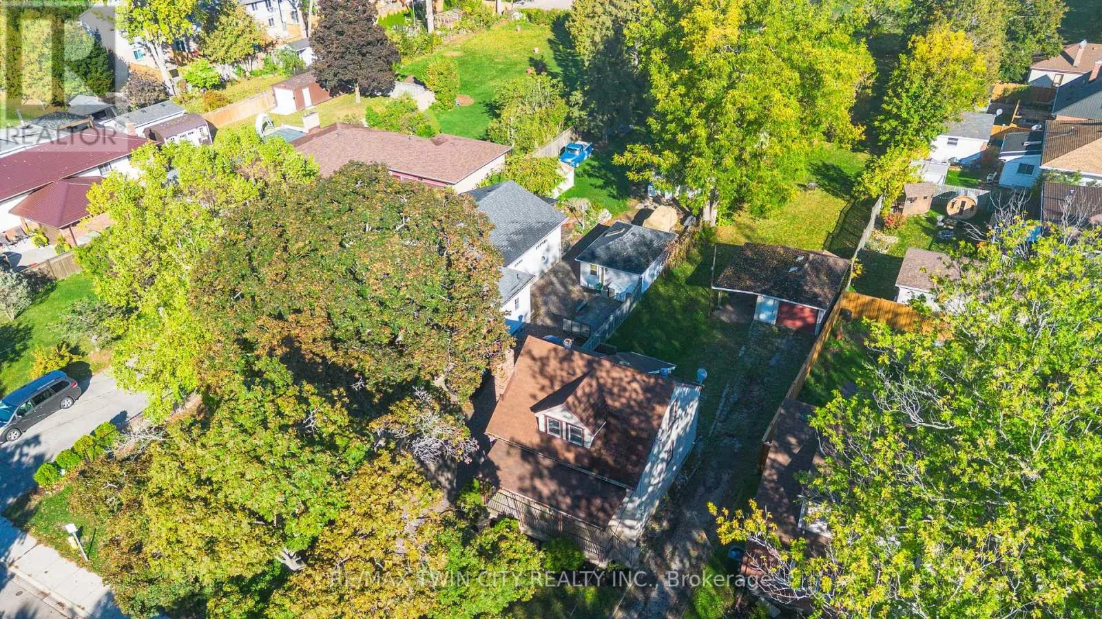 83 BALDWIN AVENUE