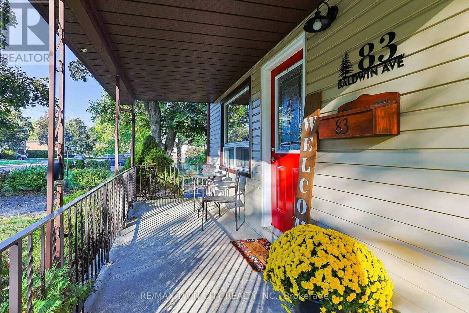 83 BALDWIN AVENUE