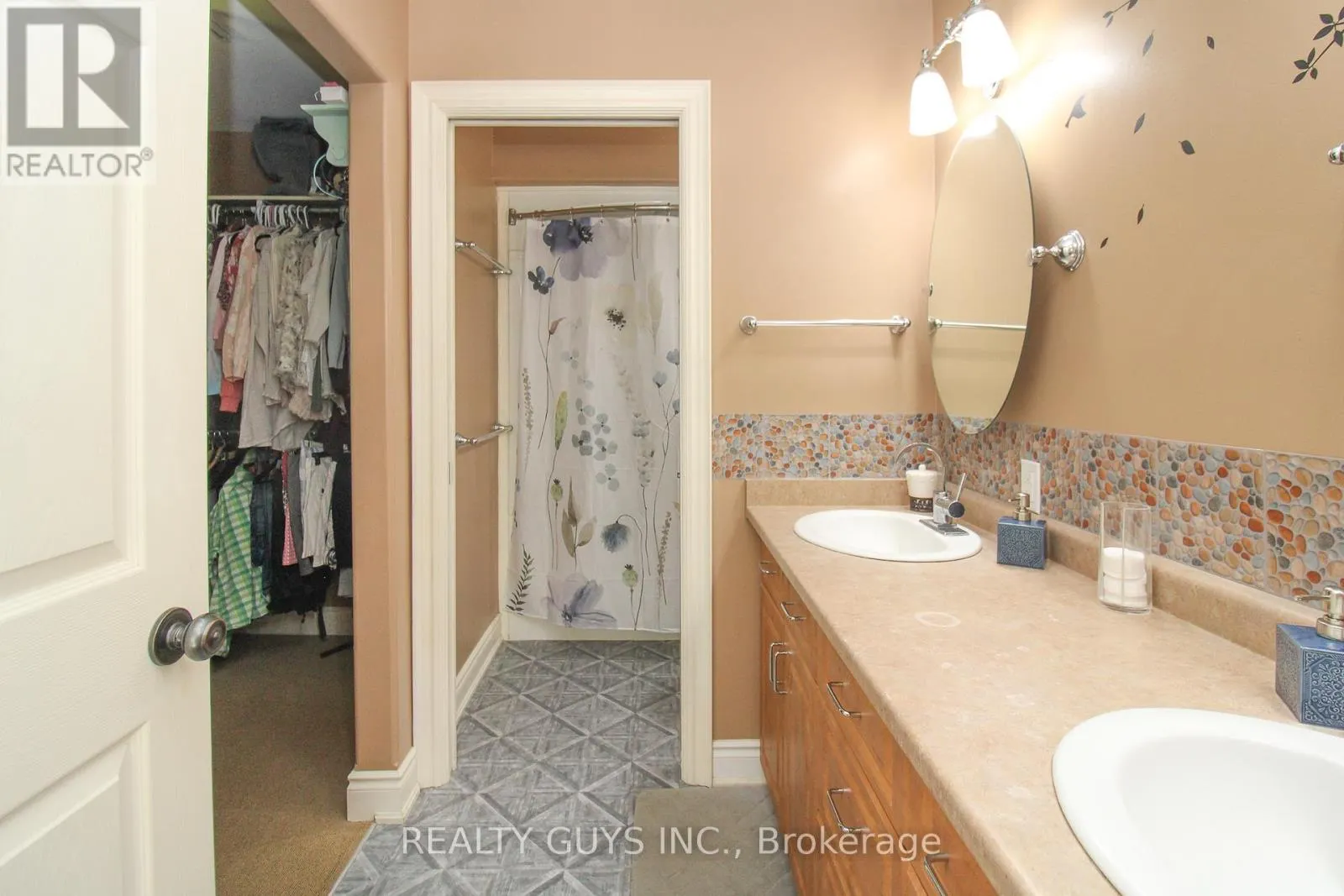 136 COTTINGHAM ROAD