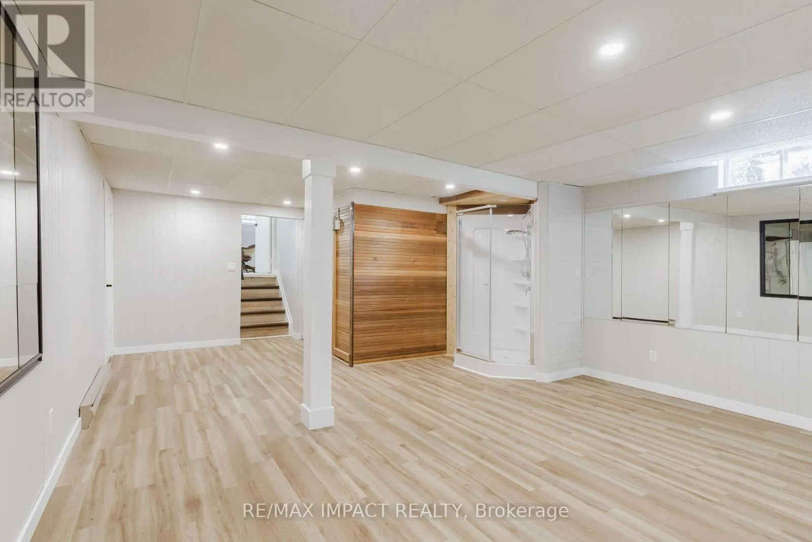 799 DAINTRY CRESCENT
