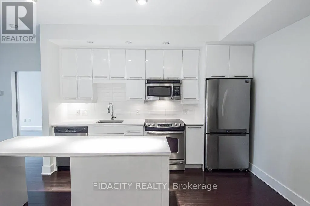 320 - 101 RICHMOND ROAD