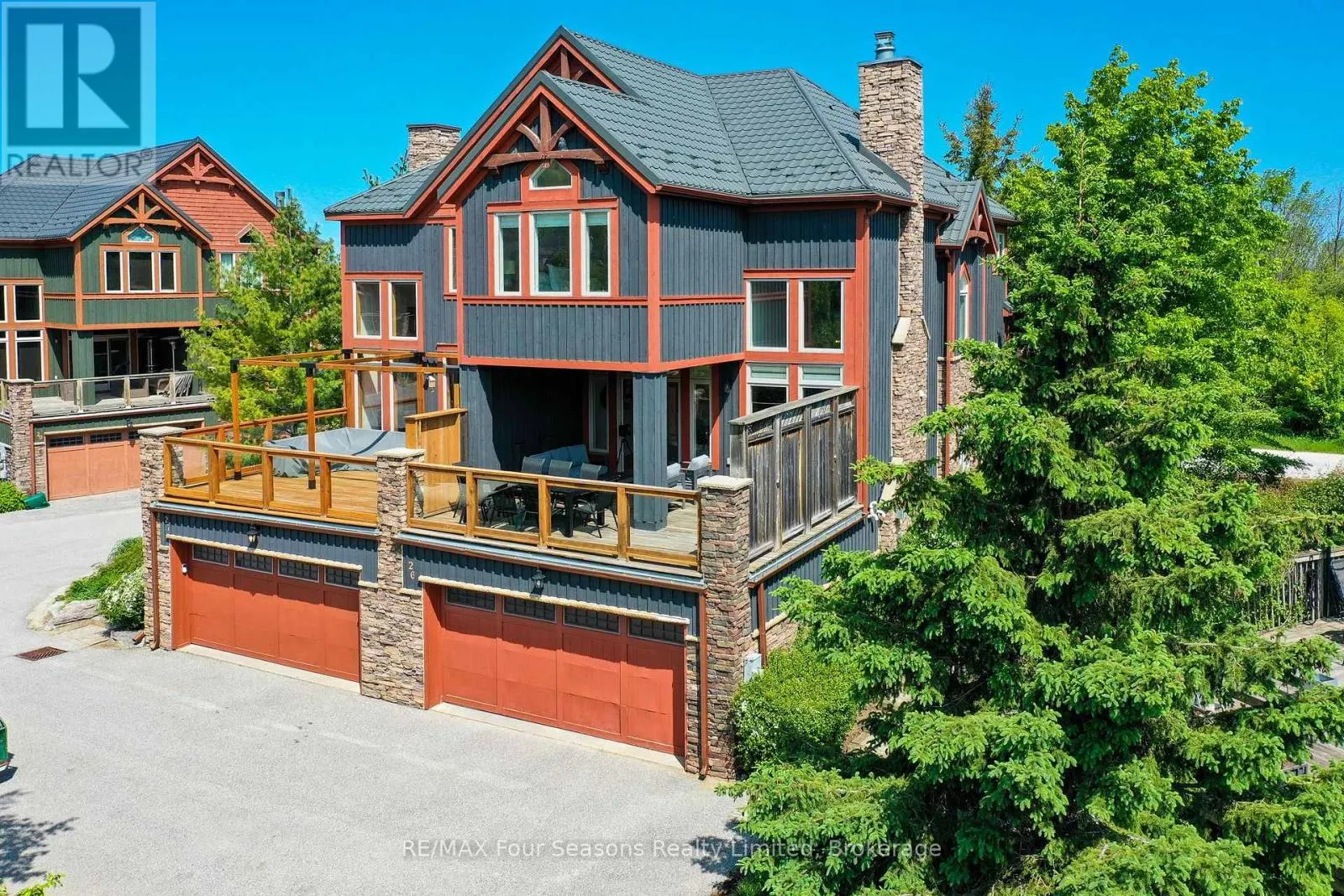 26 - 214 BLUESKI GEORGE CRESCENT, #26