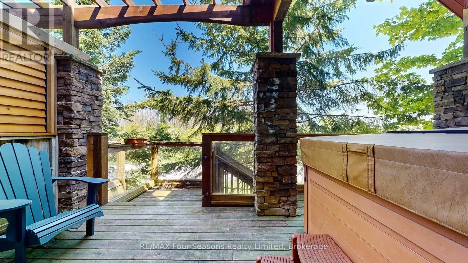 26 - 214 BLUESKI GEORGE CRESCENT, #26