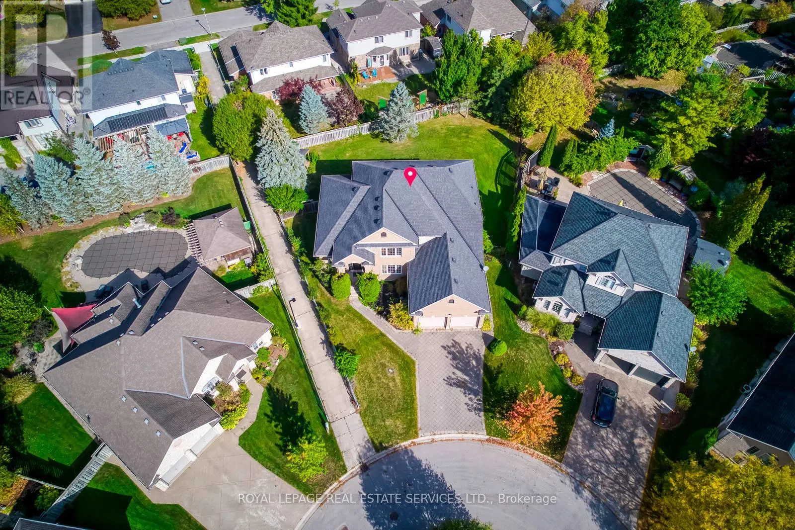 38 MORAINE WALK