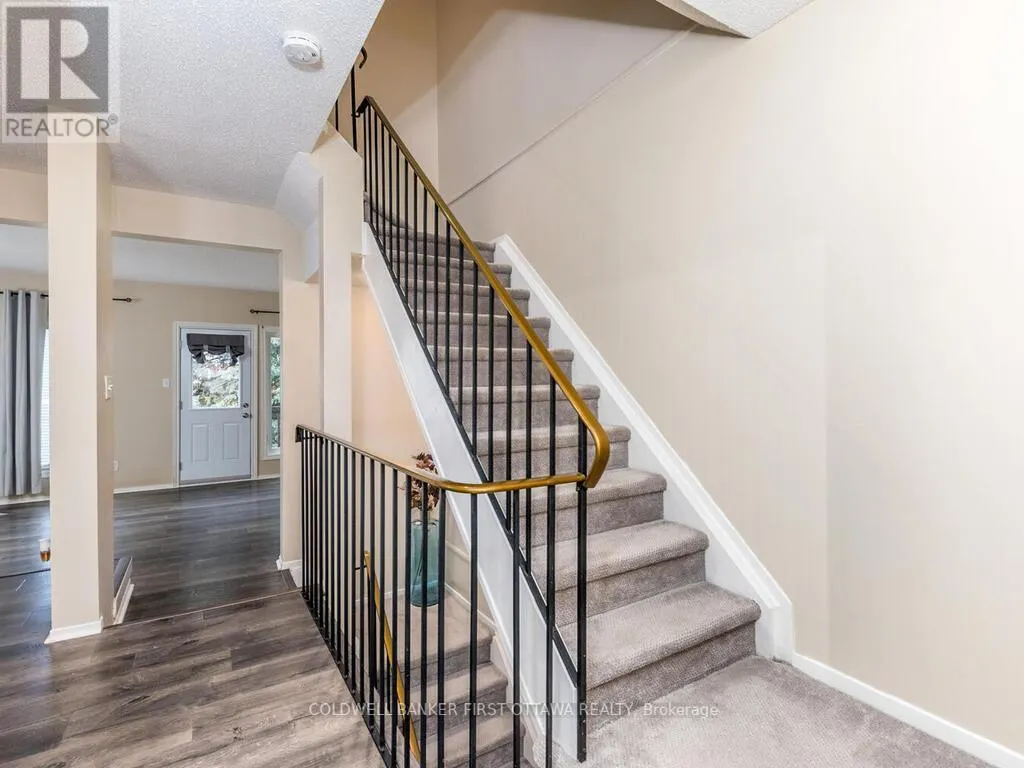 86 LIGHTFOOT PLACE