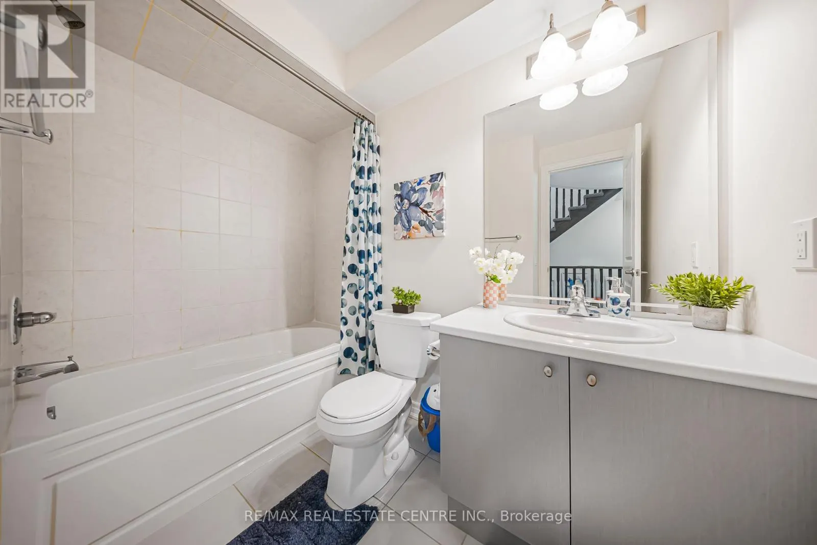 18 TALENCE DRIVE