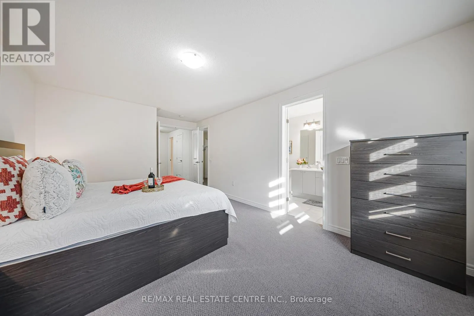 18 TALENCE DRIVE