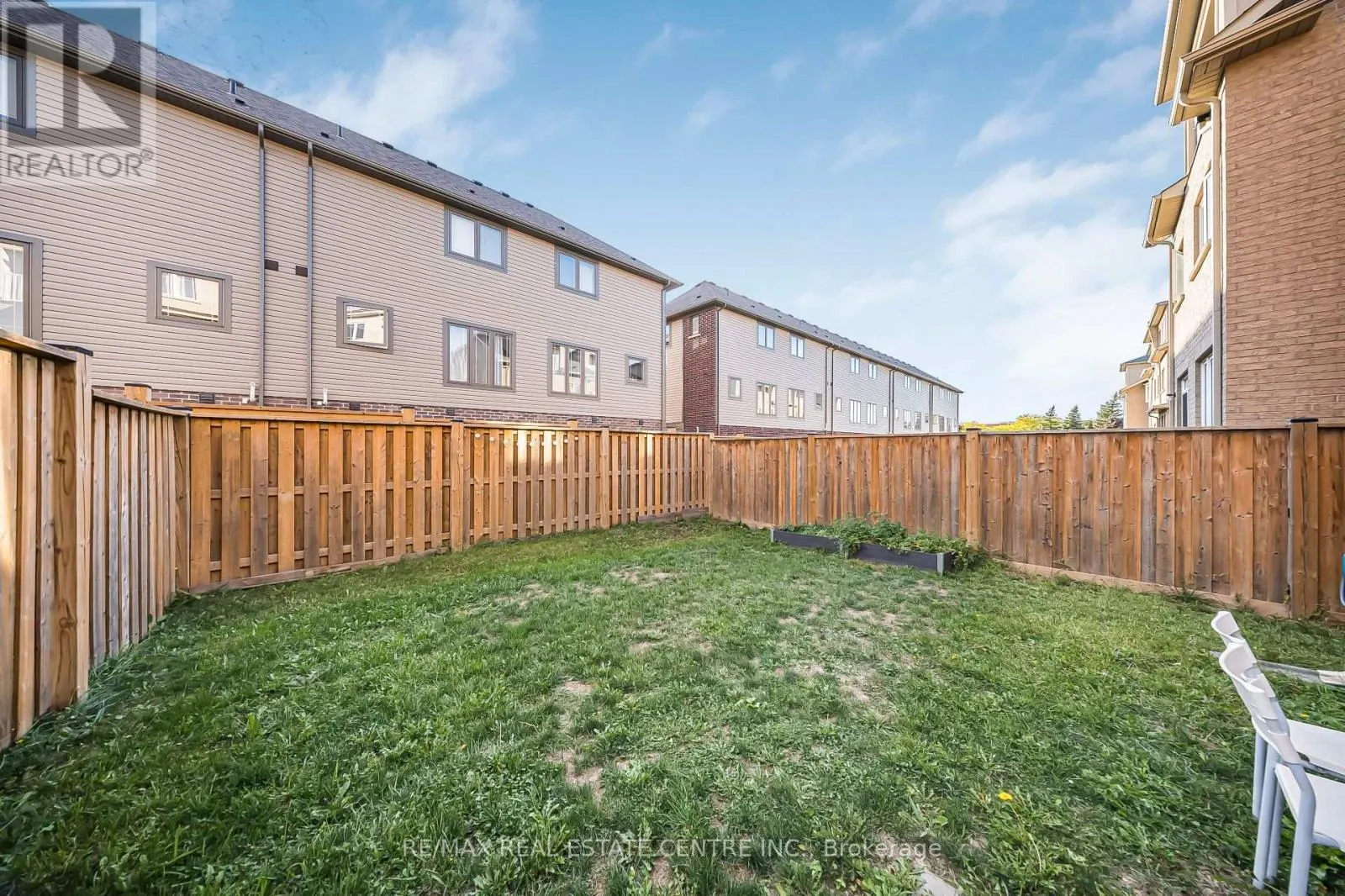 18 TALENCE DRIVE