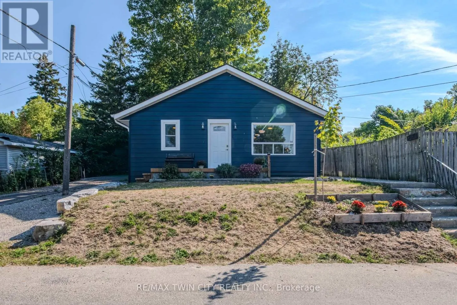 37 TWELFTH AVENUE