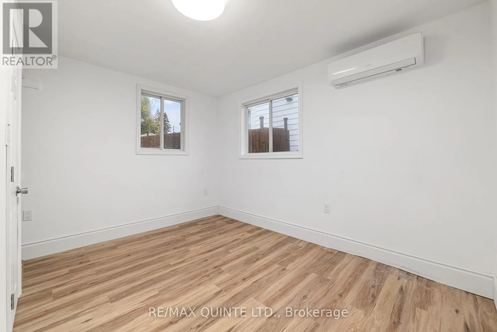 78 WALLBRIDGE CRES CRESCENT