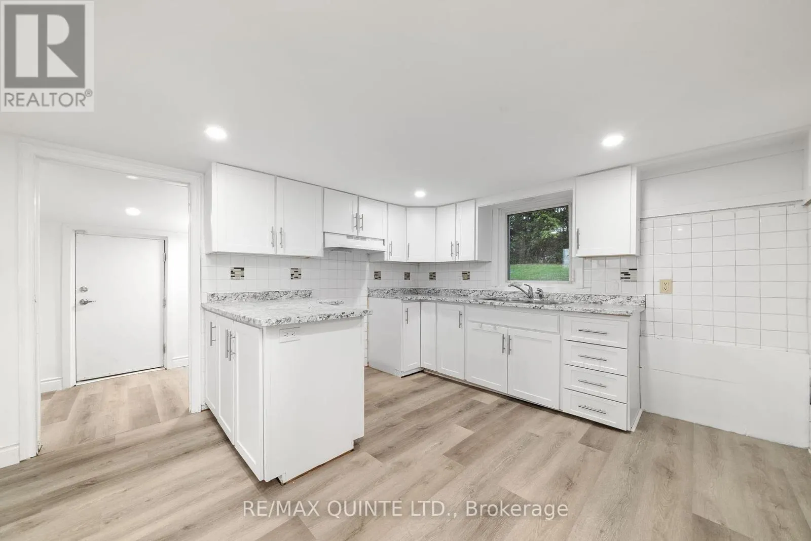 78 WALLBRIDGE CRES CRESCENT