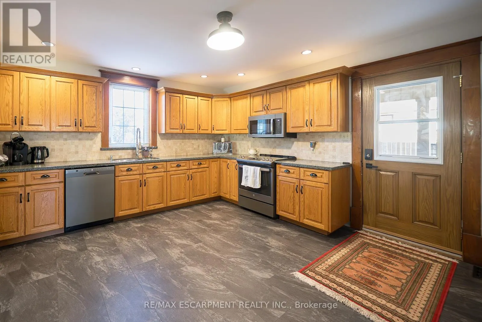 57 STOVER STREET N