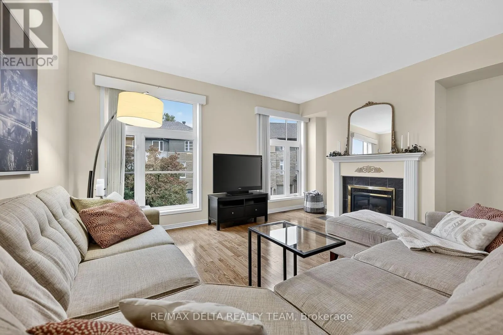 63 HIGHWOOD PRIVATE