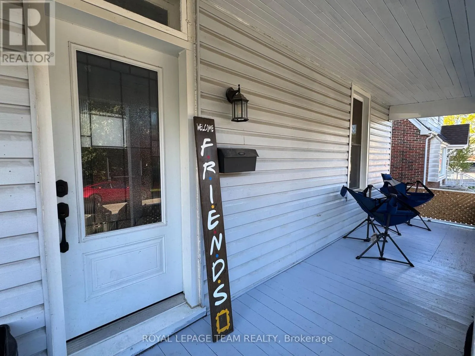 114 MAIN STREET E