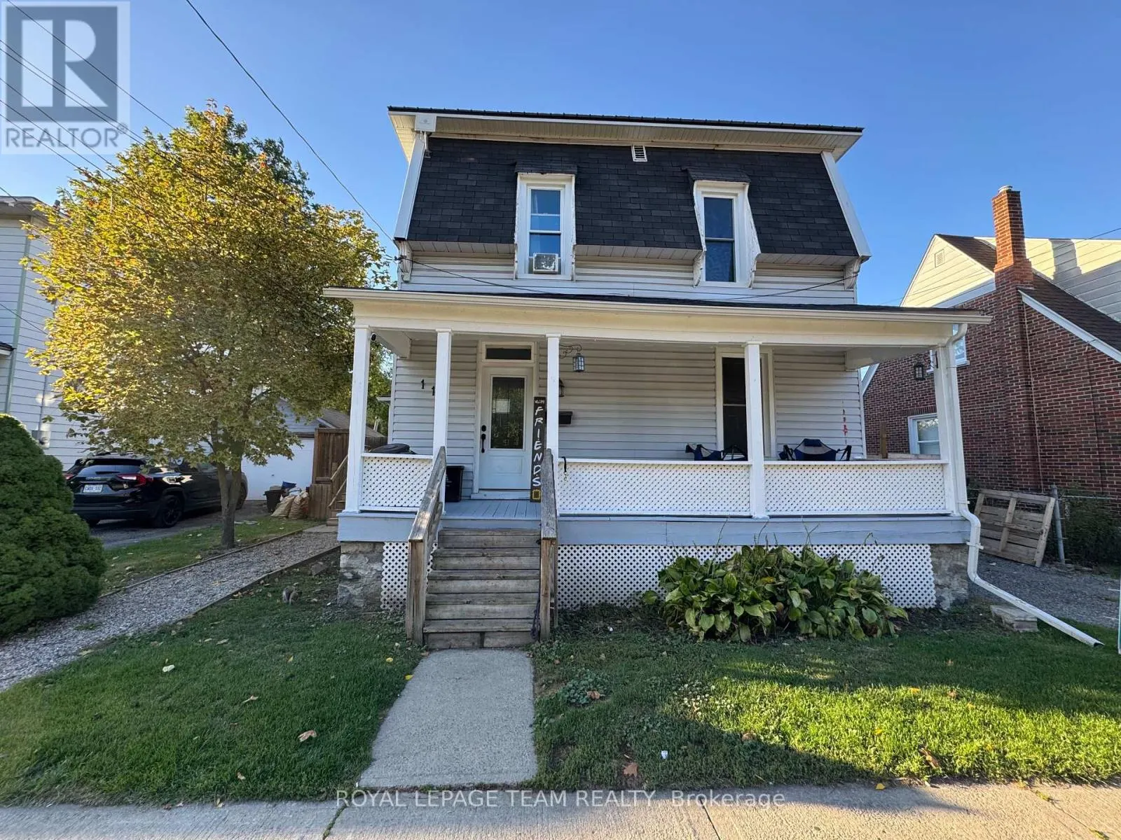 114 MAIN STREET E