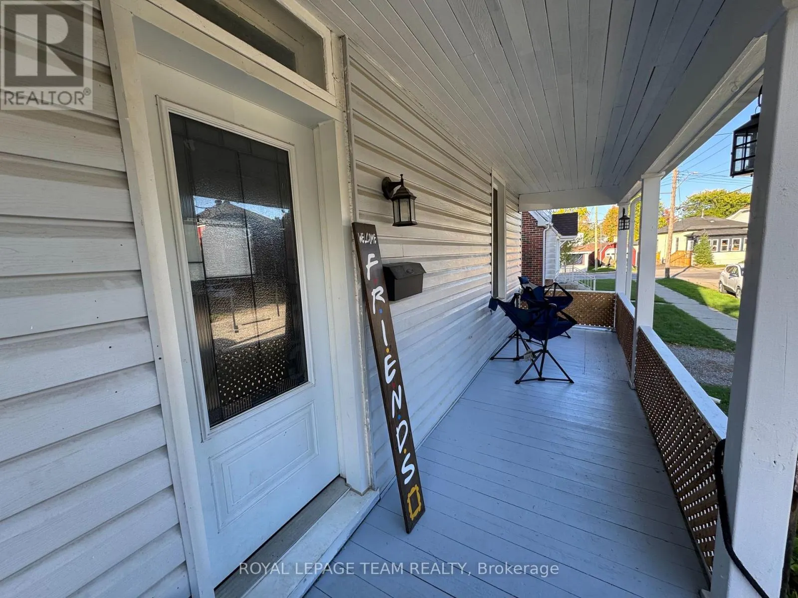 114 MAIN STREET E
