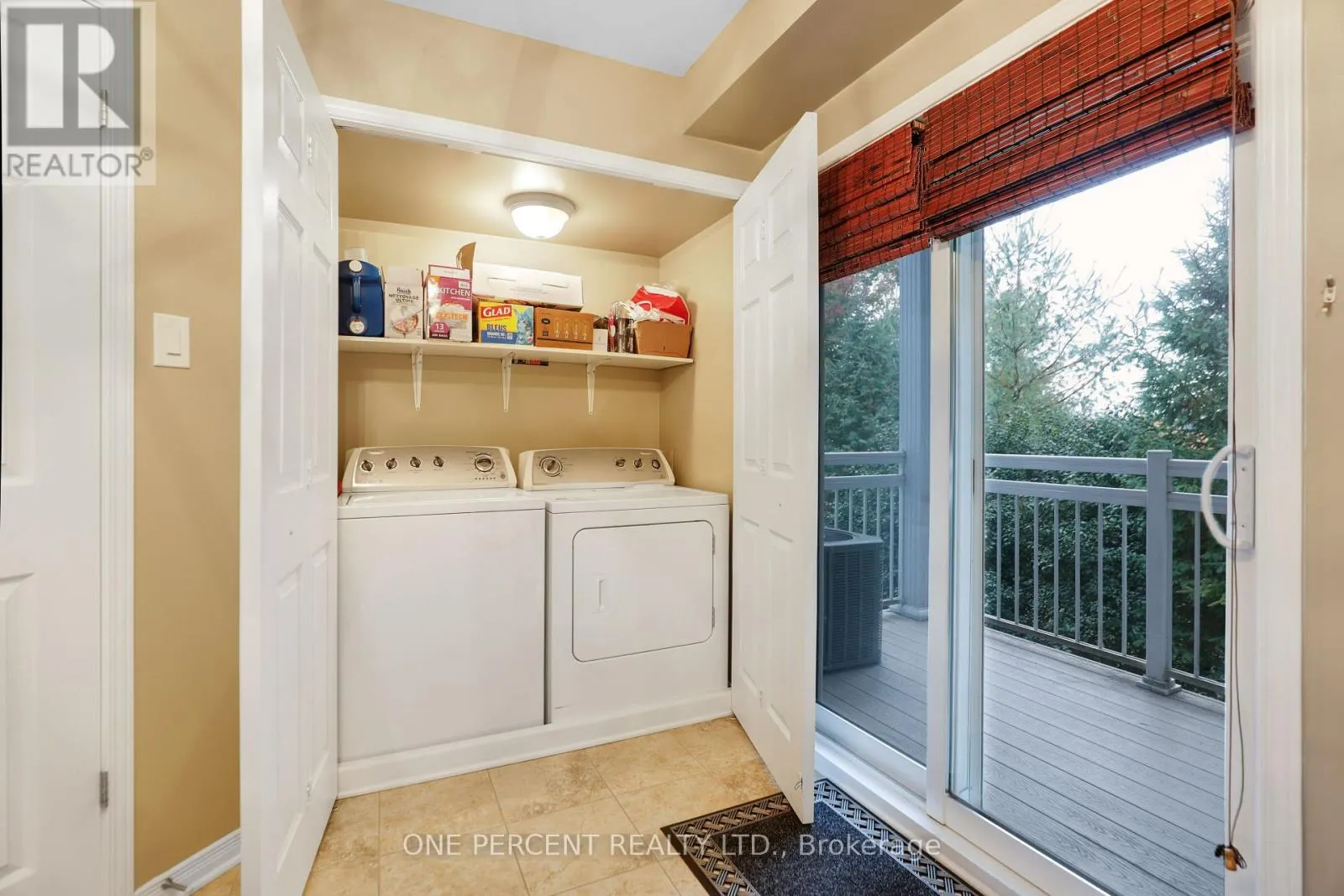 24 - 382 GALSTON PRIVATE