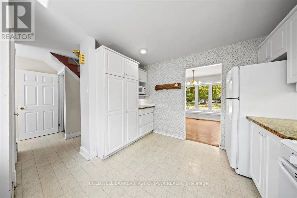2326 HARDING ROAD