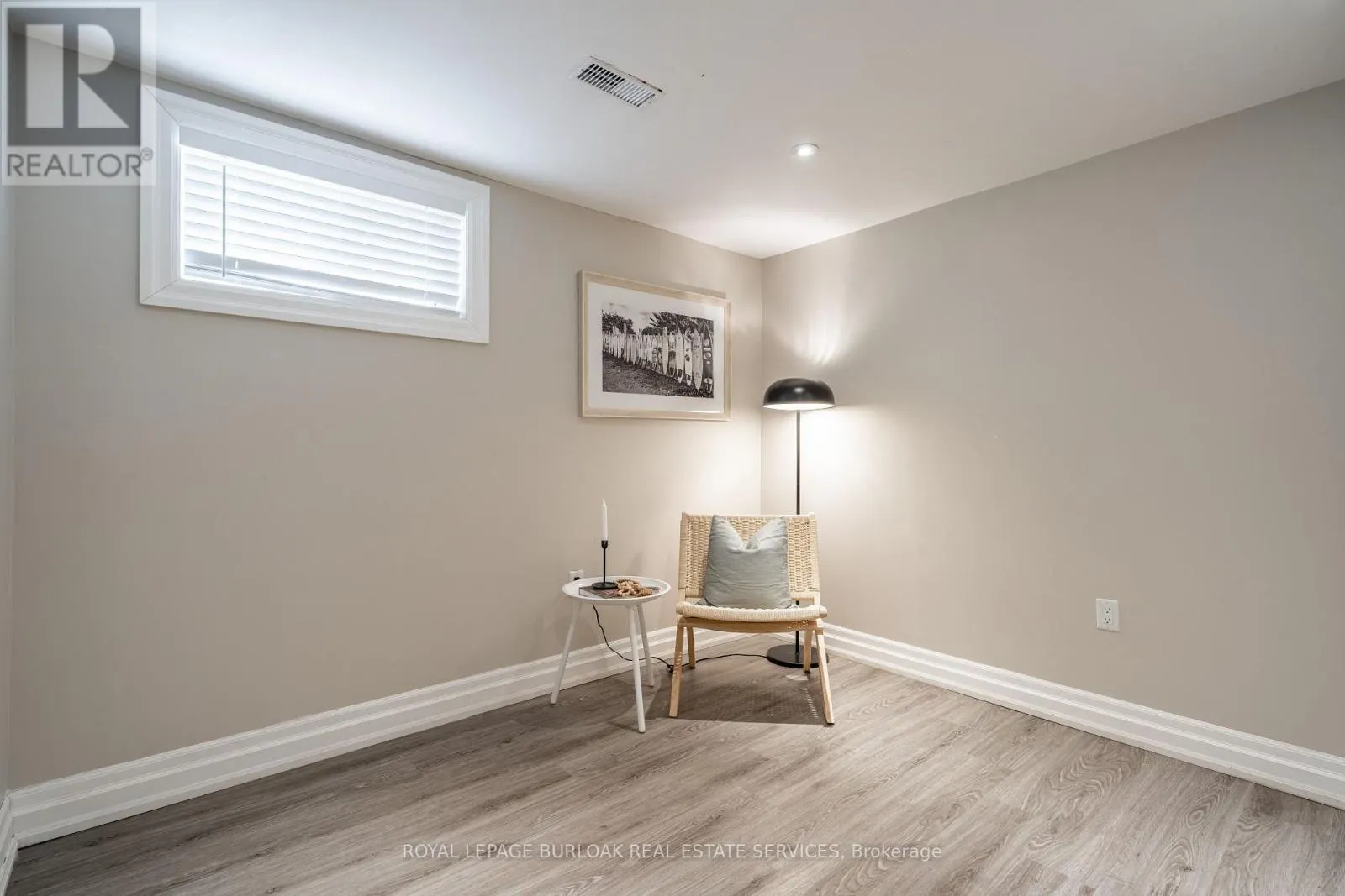 LOWER - 34 BRIARWOOD CRESCENT