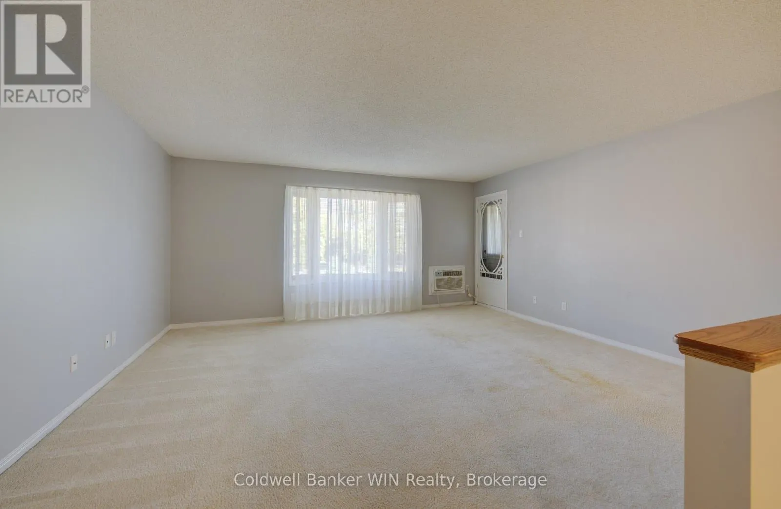 302 - 440 DURHAM STREET W, #302