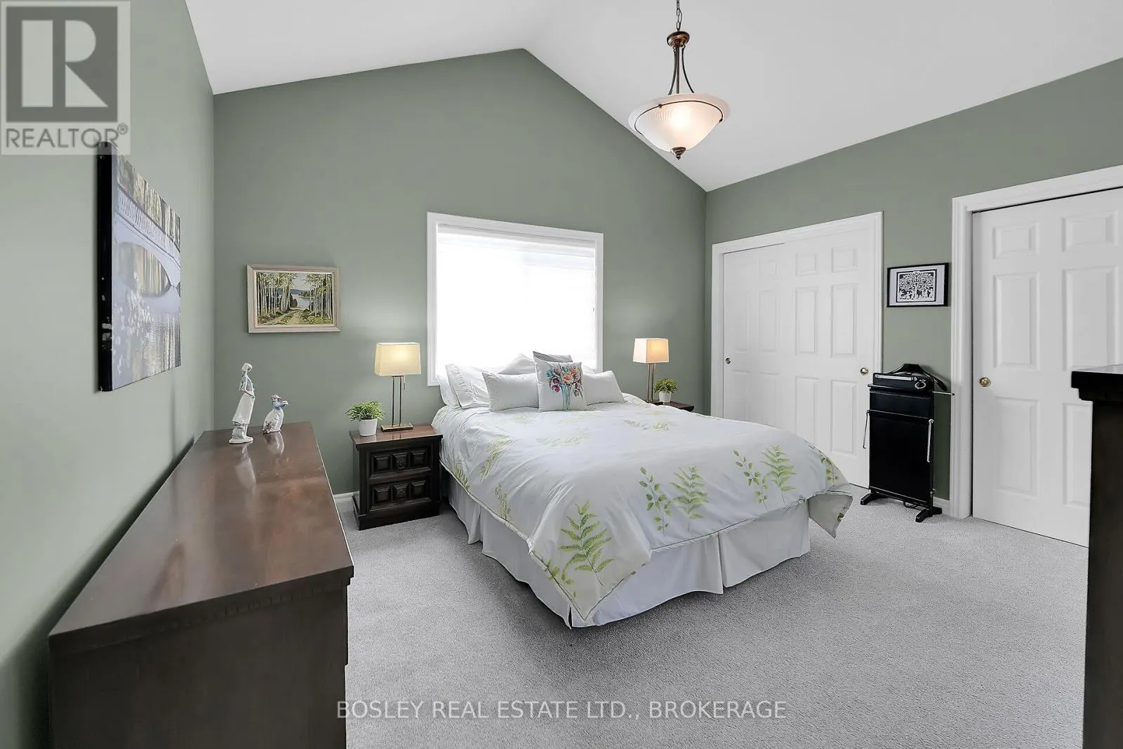 43 LORETTA DRIVE