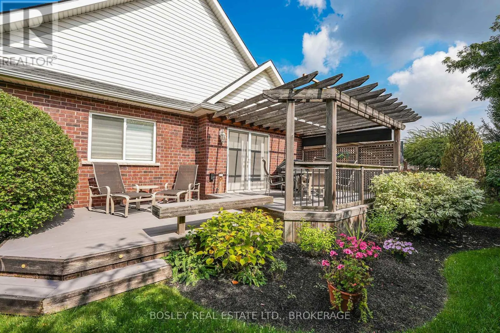 43 LORETTA DRIVE