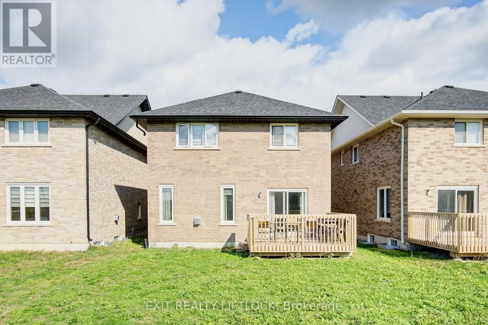 603 LEMAY GROVE