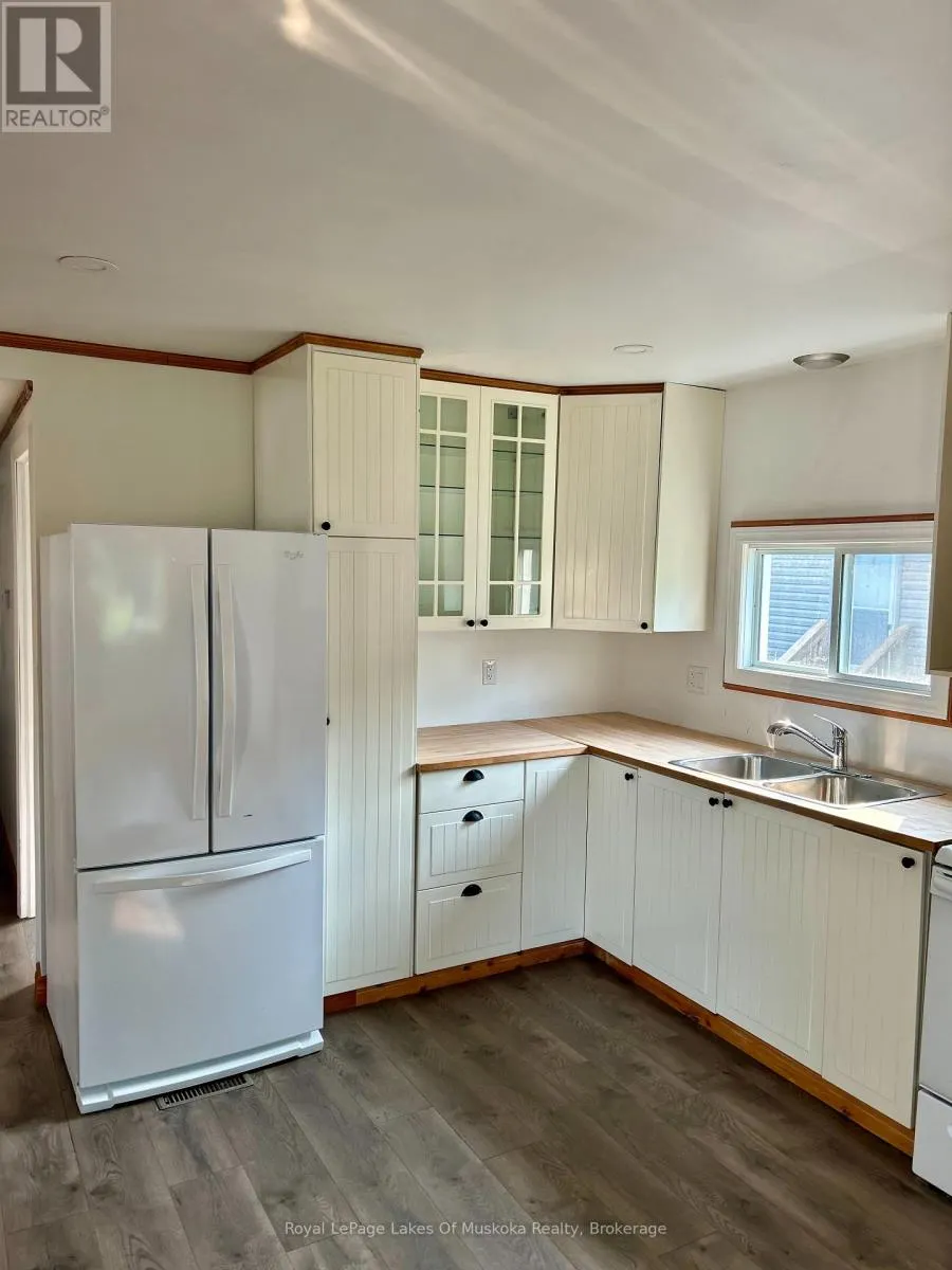 8 - 1701 HIGHWAY 11, #8