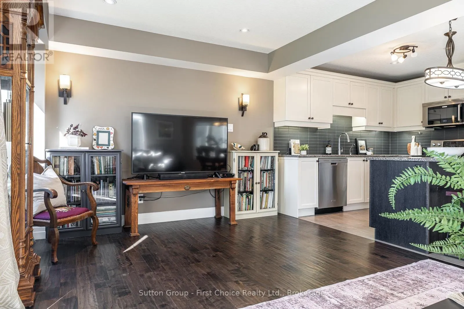 6 - 55 HARRISON STREET, #6