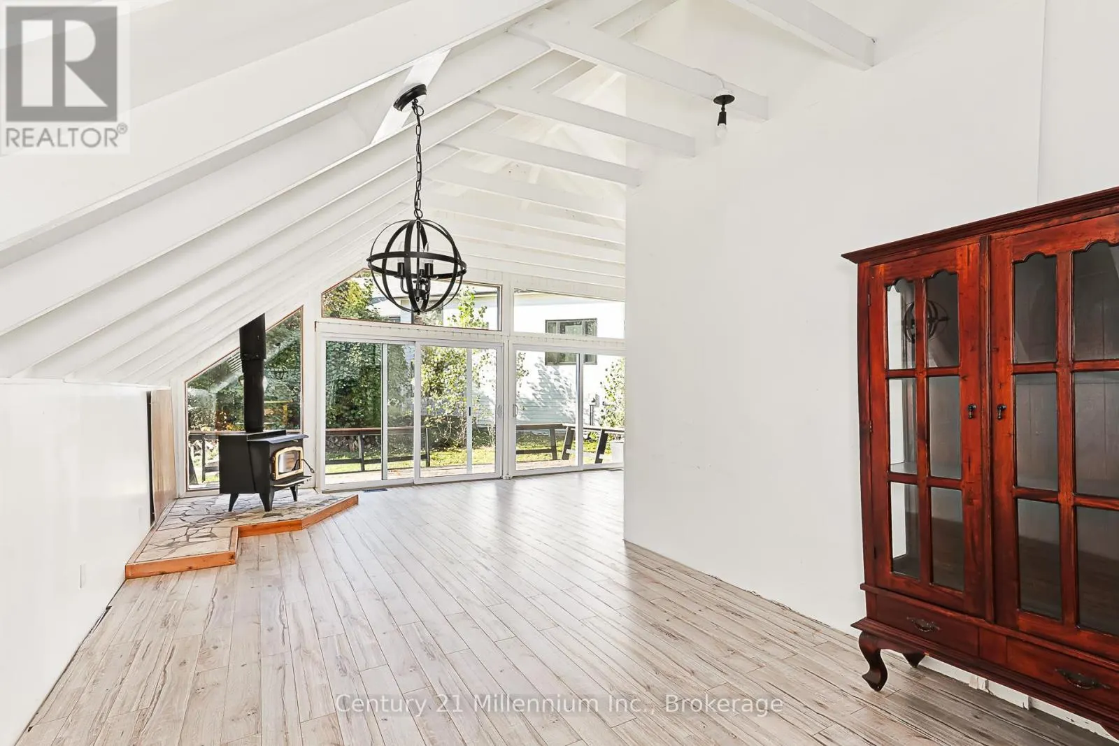 178 SLEEPY HOLLOW ROAD