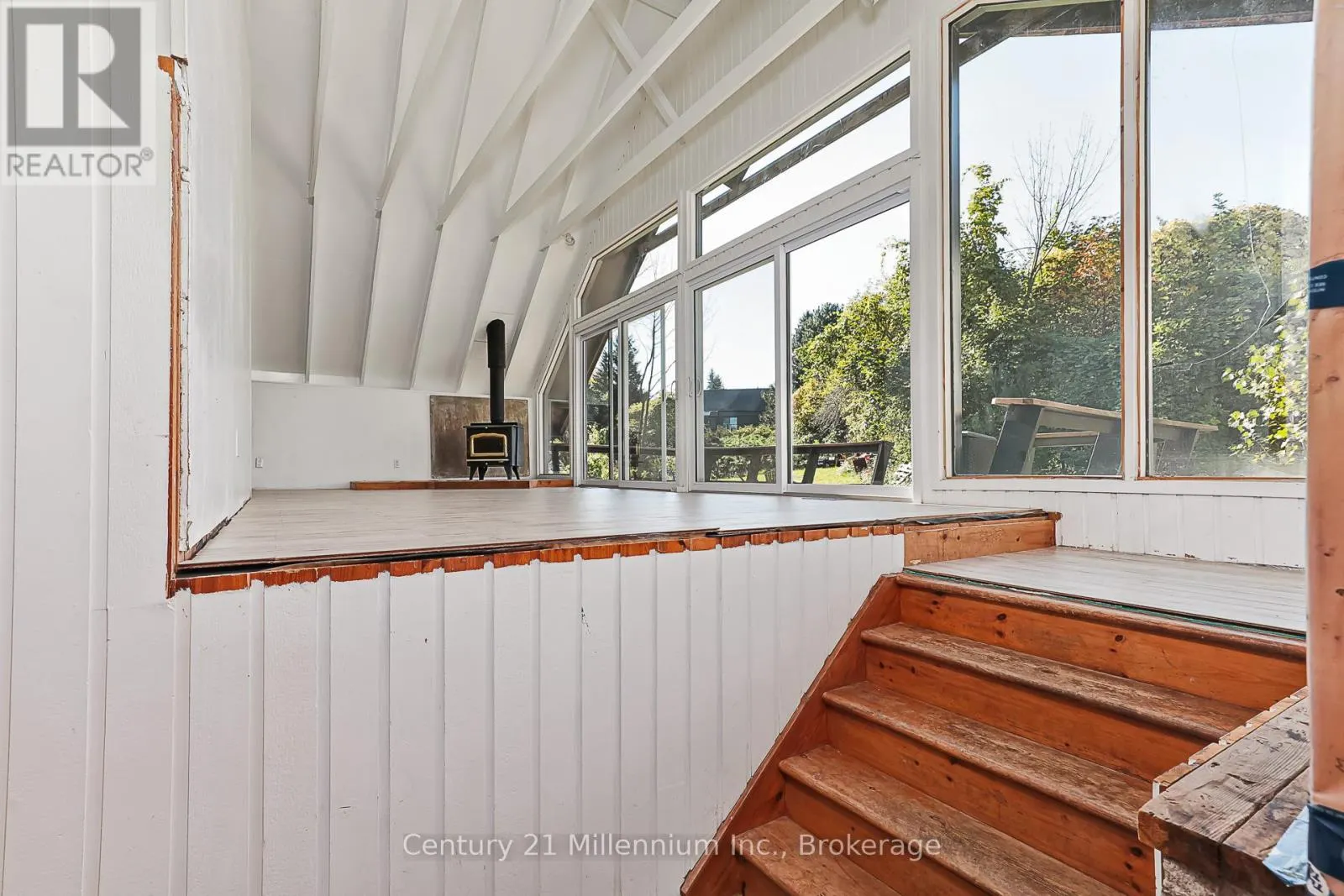 178 SLEEPY HOLLOW ROAD