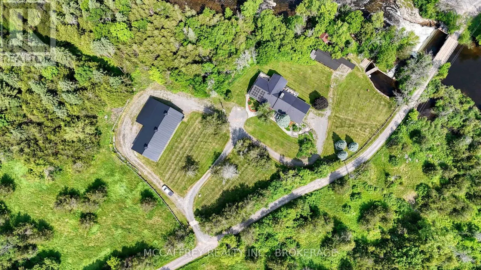 898 COUNTY ROAD 12