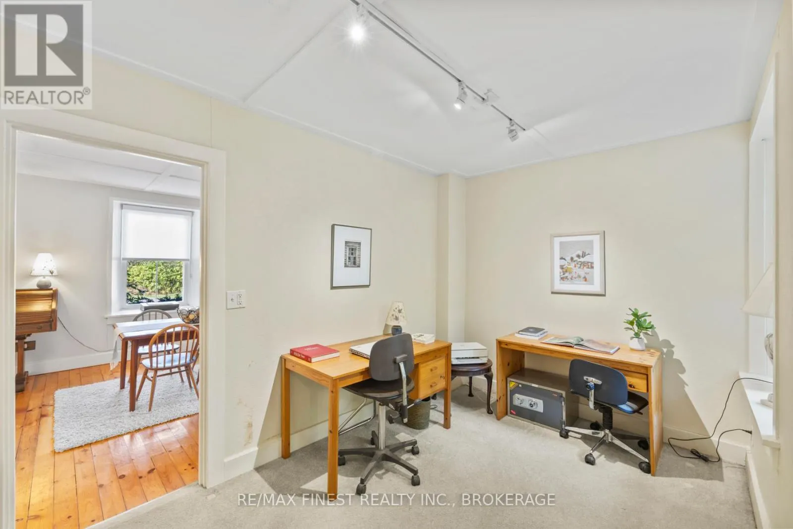 5033 EDDY LANE