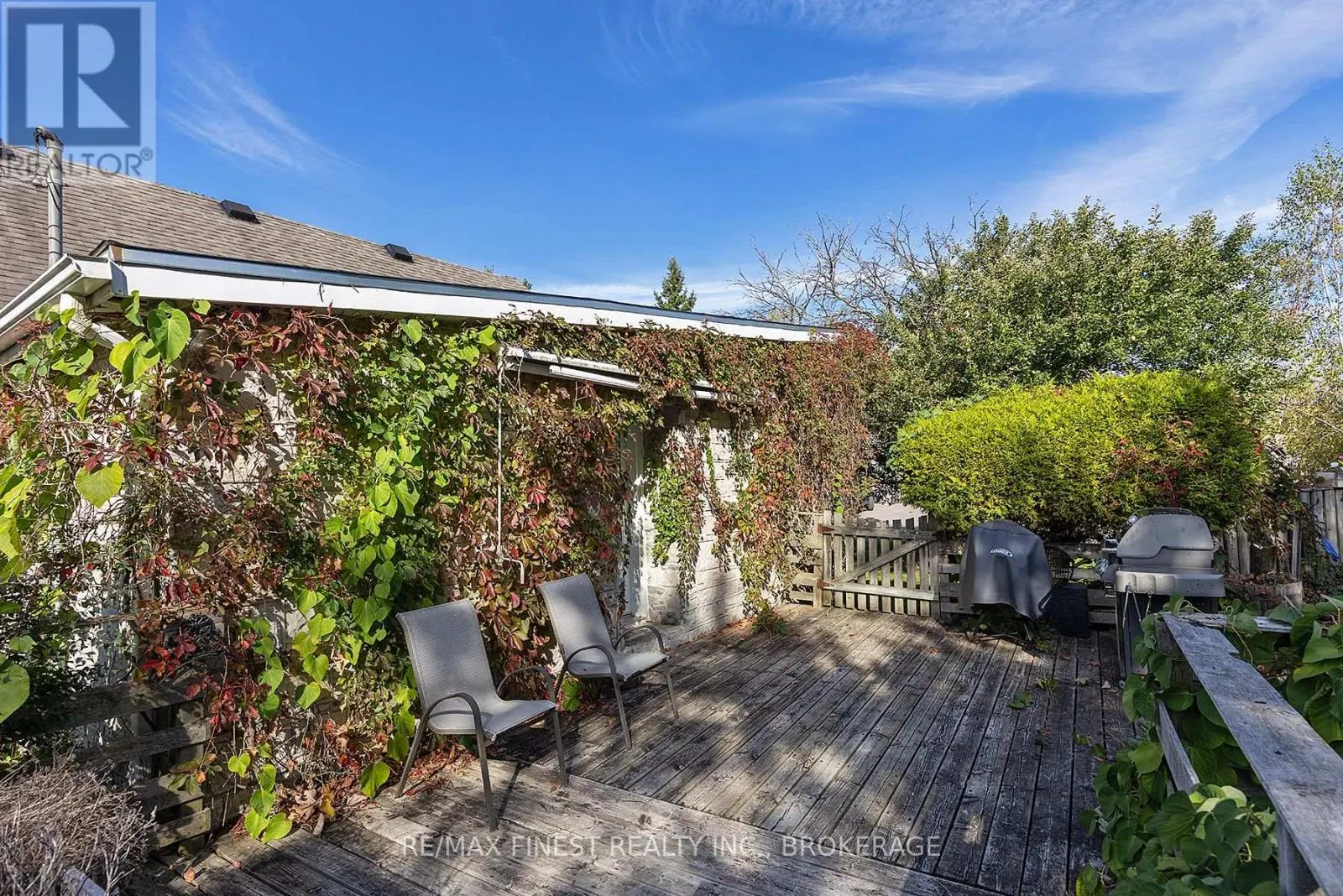 5033 EDDY LANE