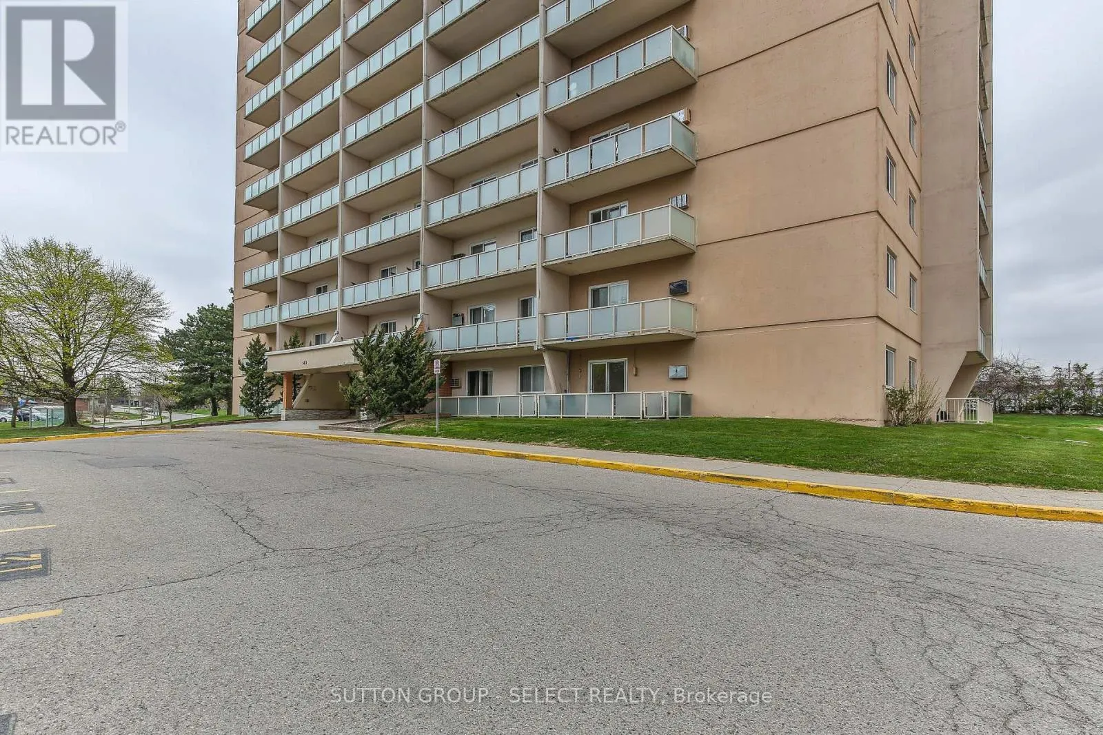 409 - 583 MORNINGTON AVENUE, #409