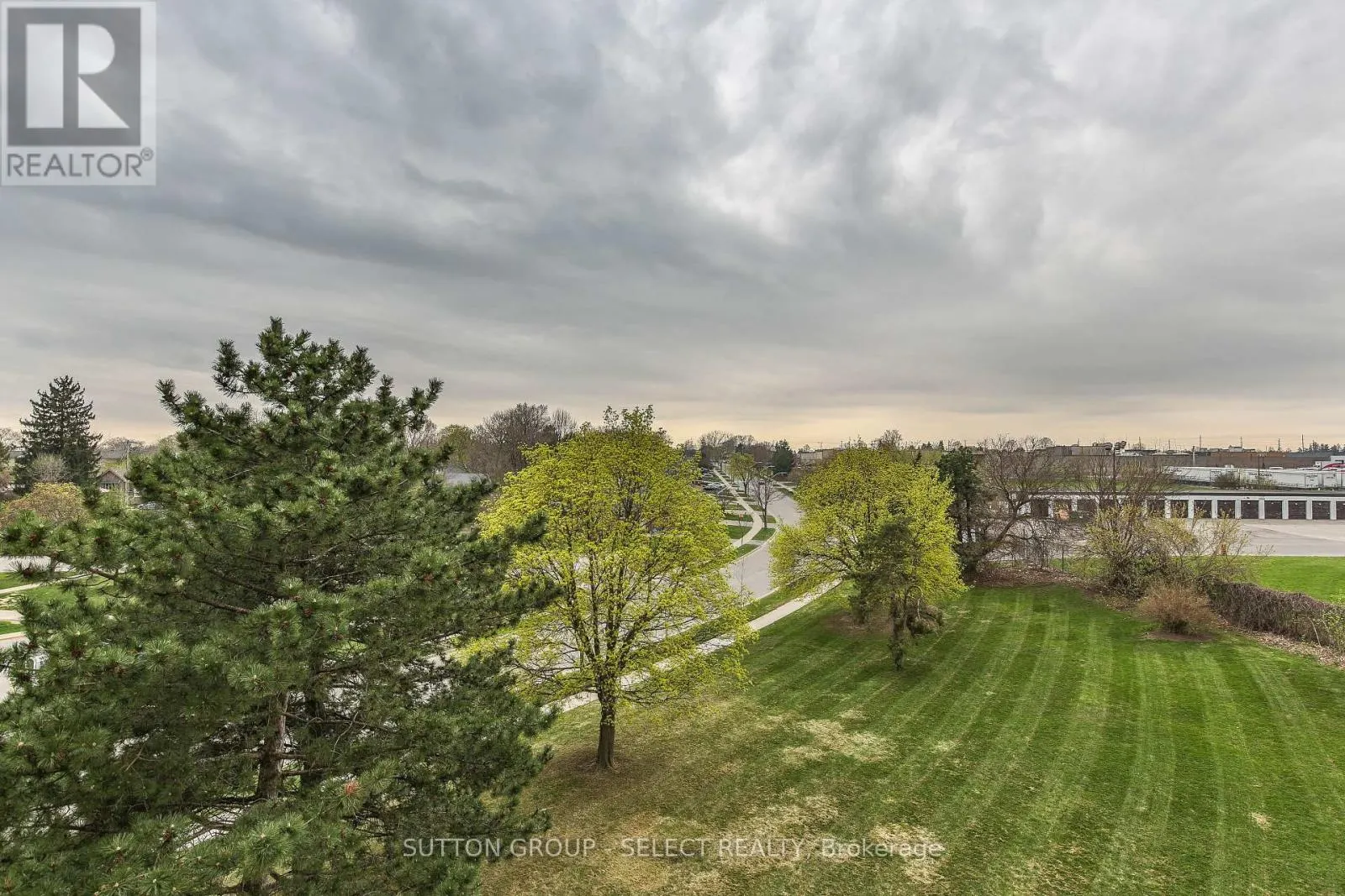 409 - 583 MORNINGTON AVENUE, #409