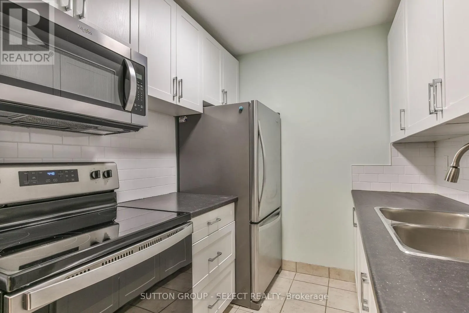 409 - 583 MORNINGTON AVENUE, #409