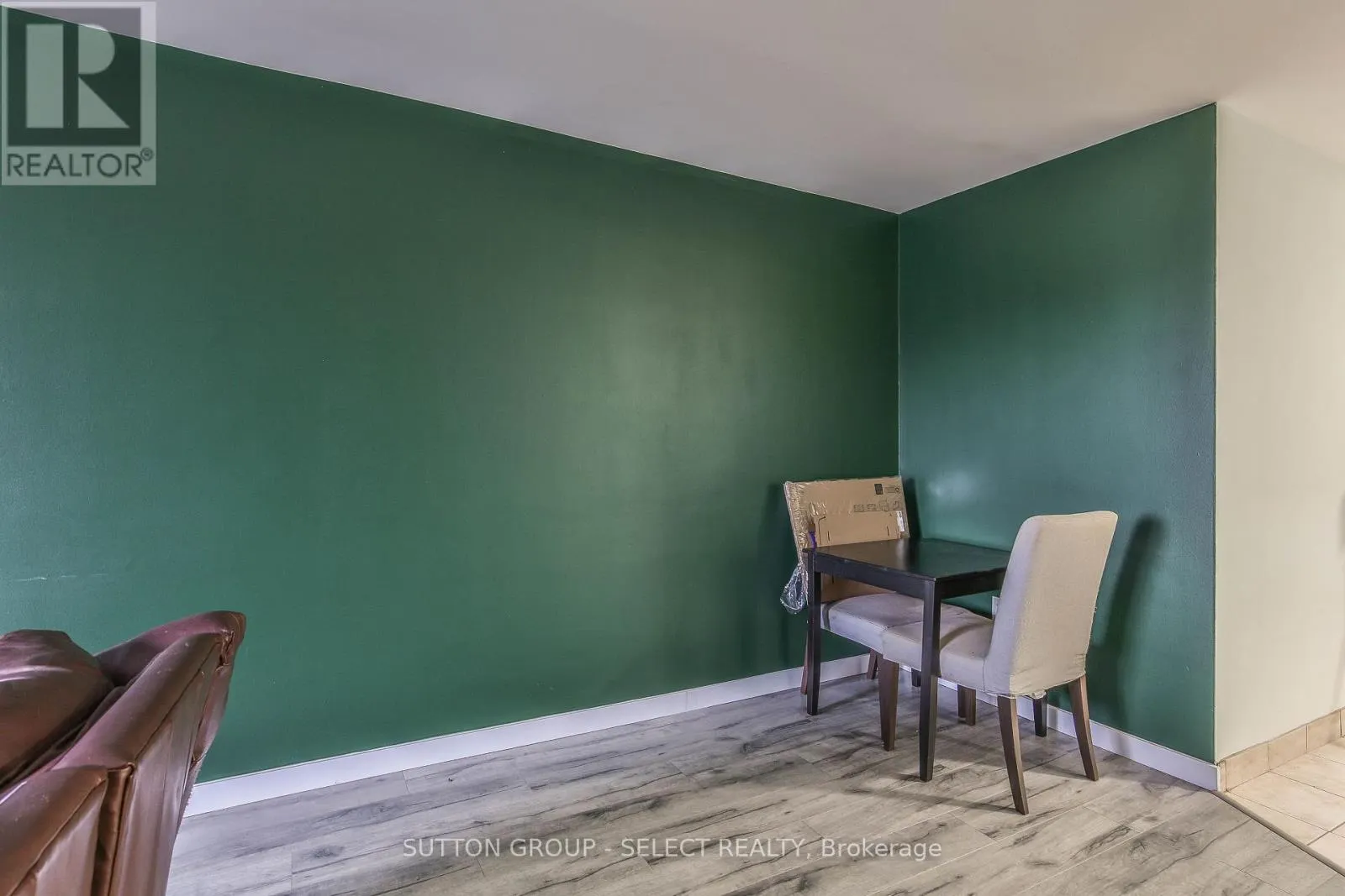 409 - 583 MORNINGTON AVENUE, #409