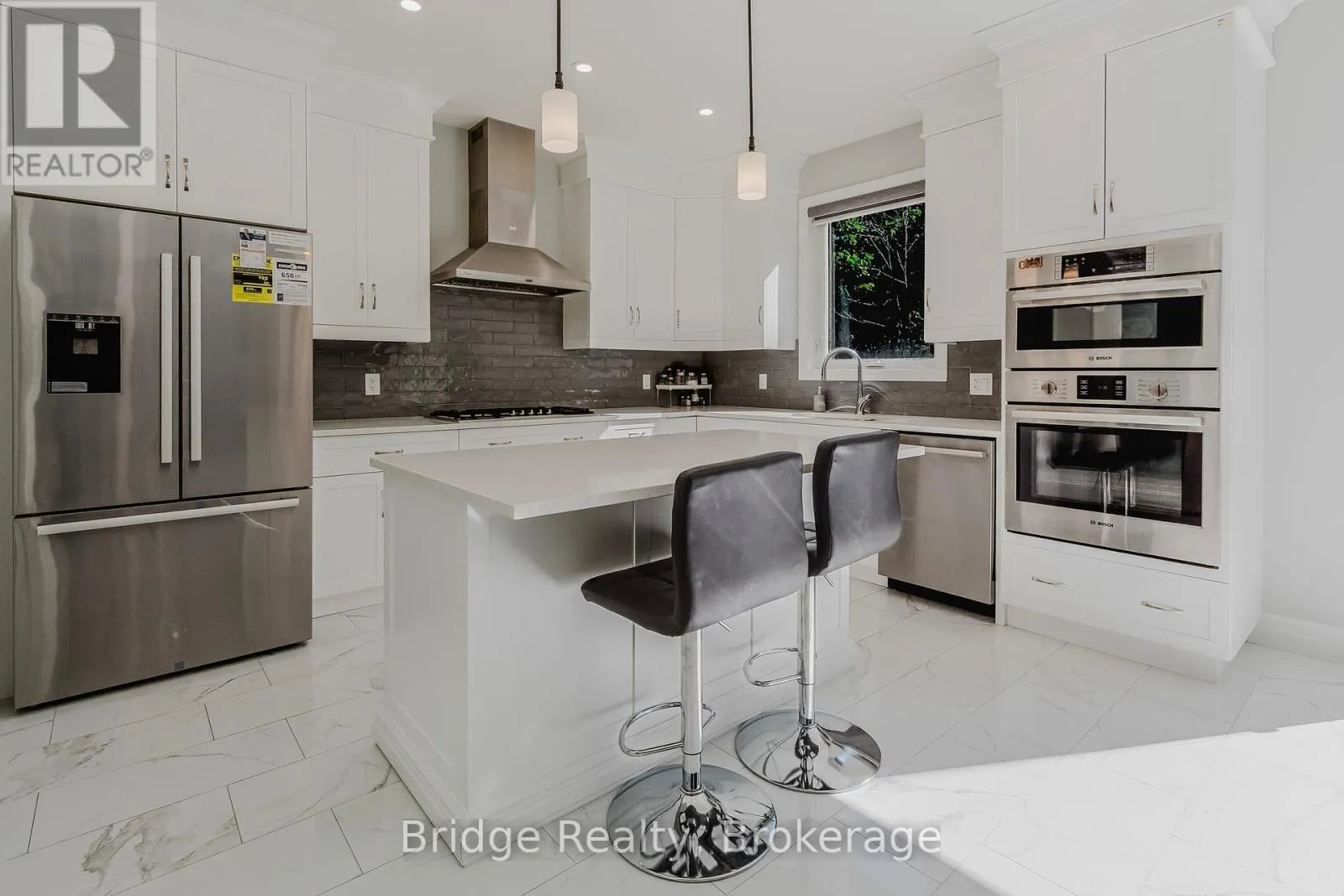 133 BIRDIE COURT E