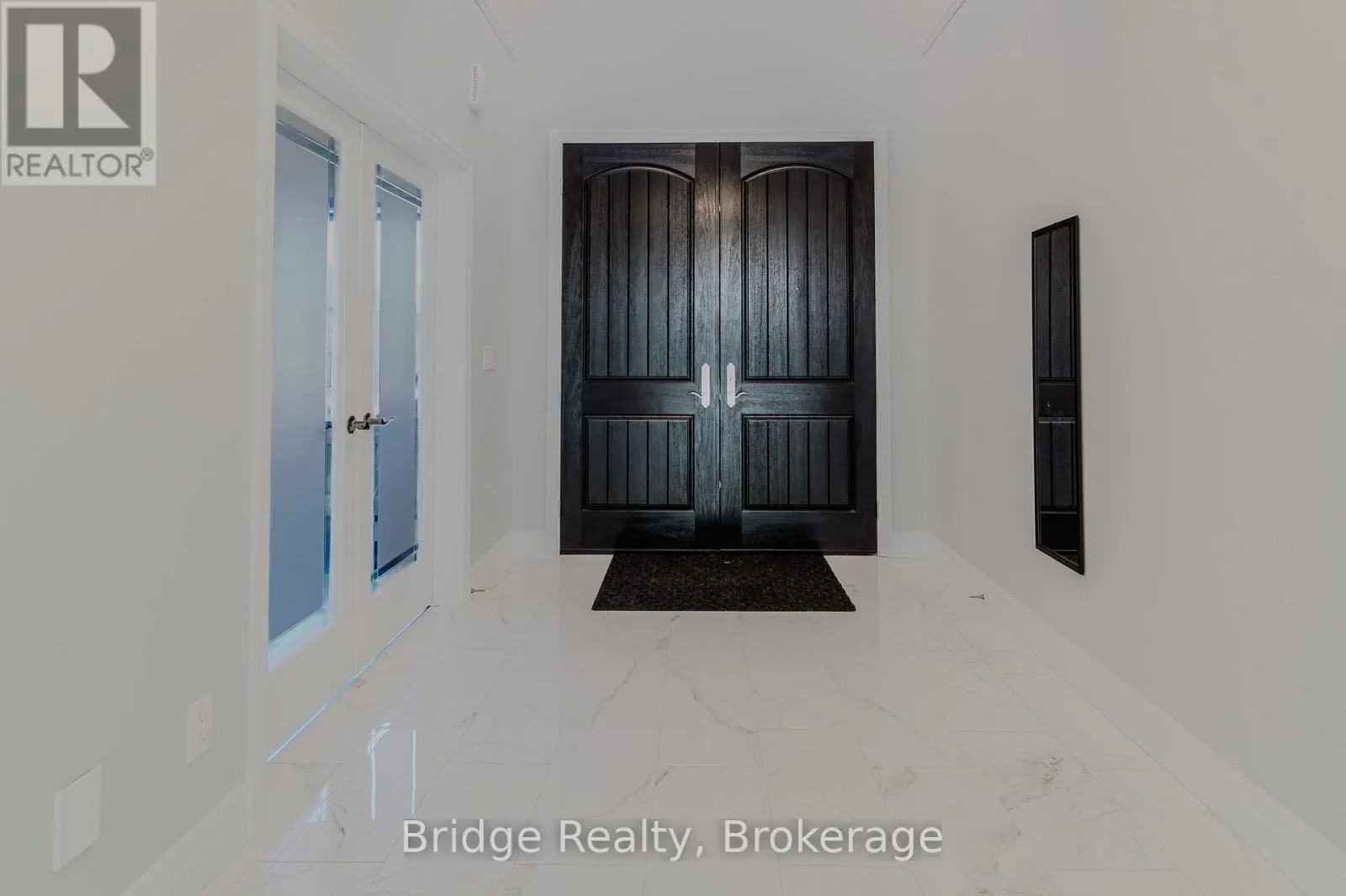 133 BIRDIE COURT E