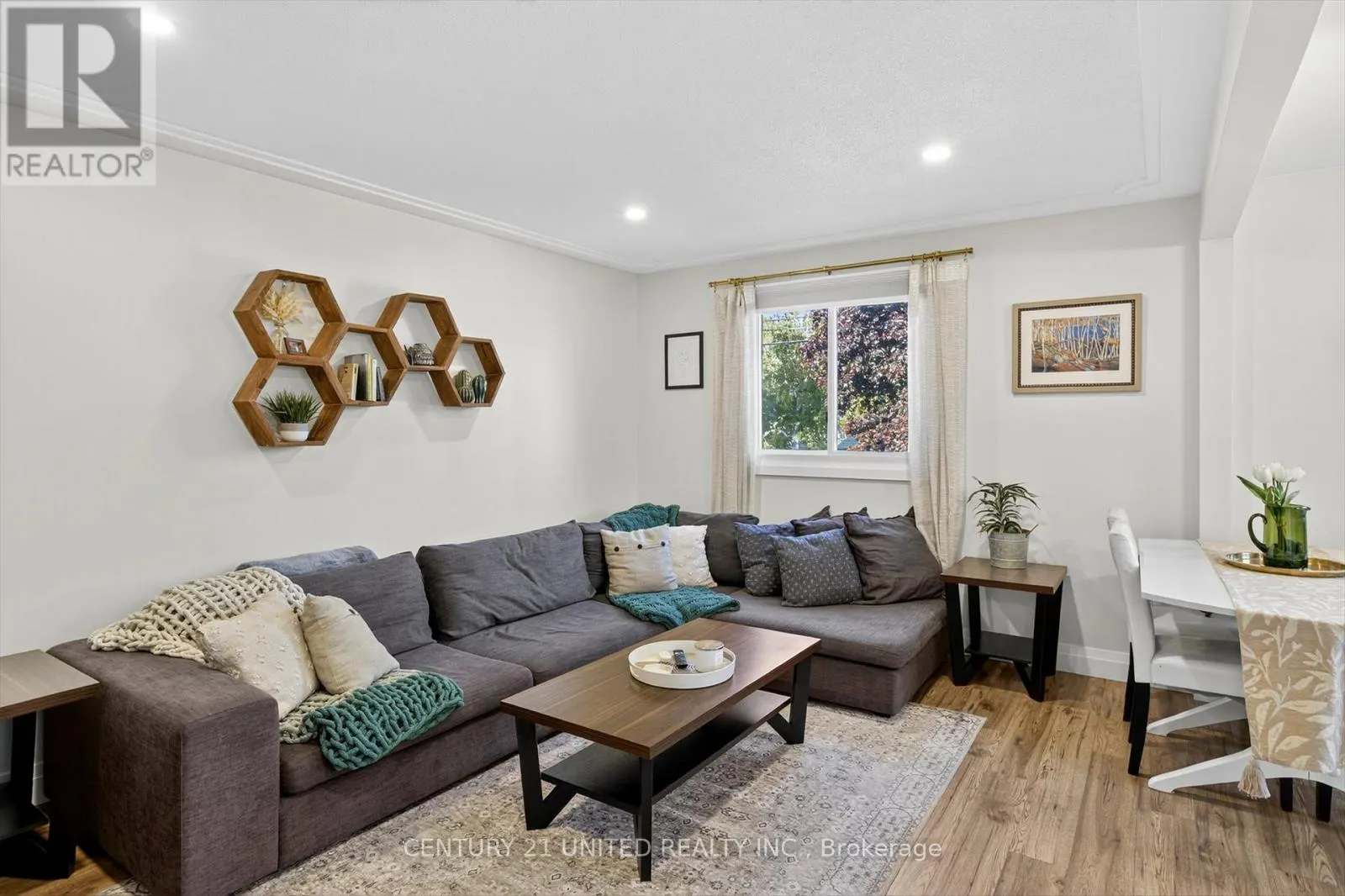 632 OTONABEE DRIVE