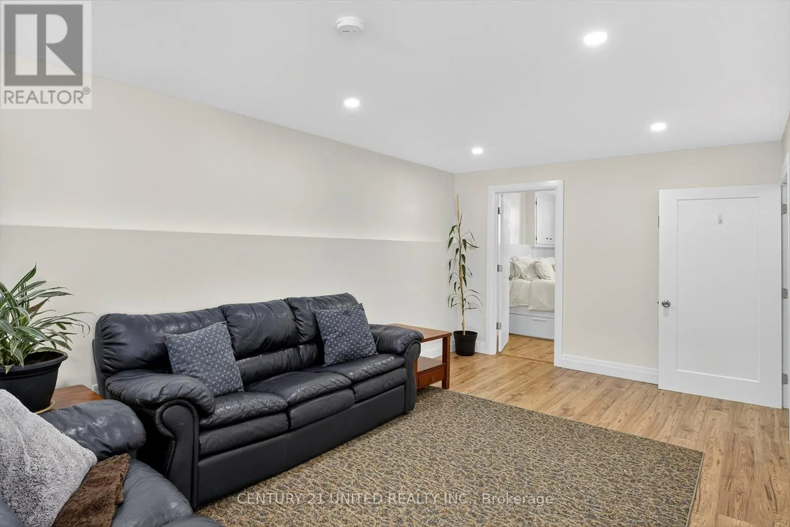 632 OTONABEE DRIVE