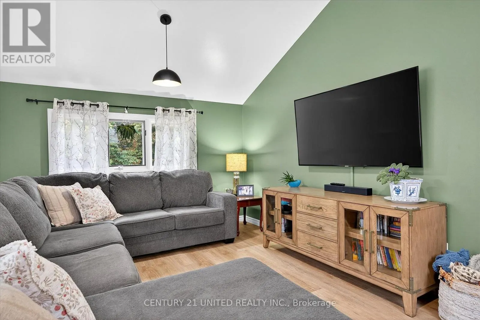 1481 WILDLARK DRIVE