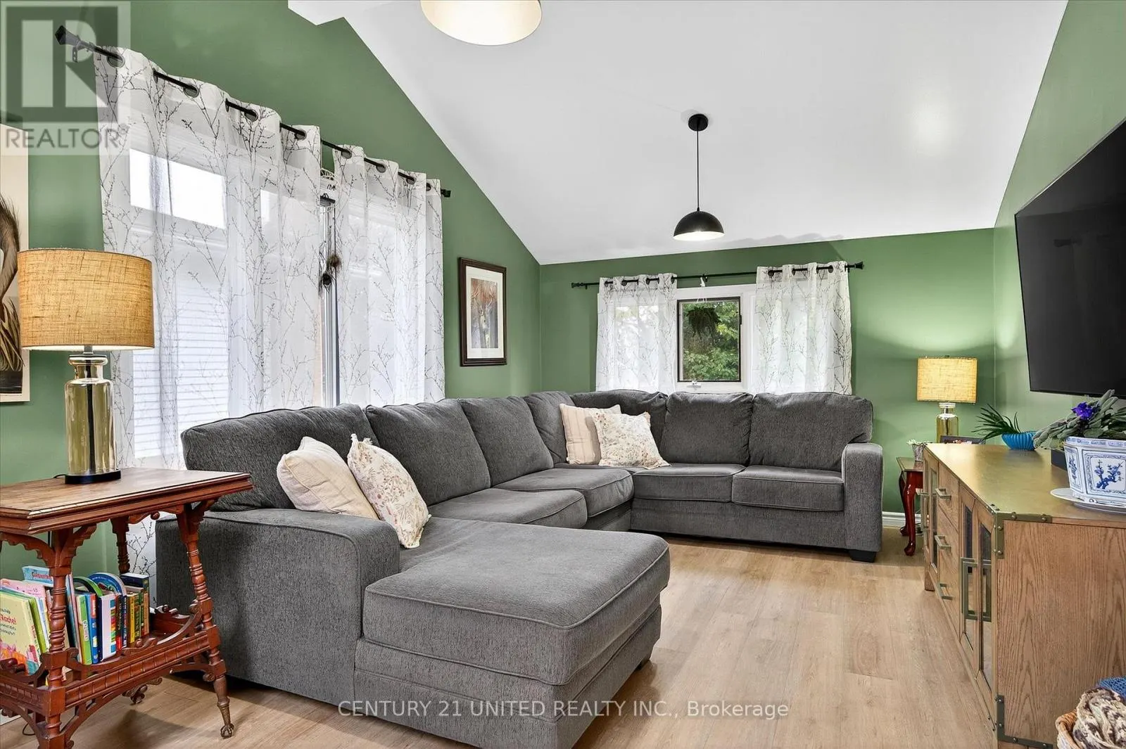 1481 WILDLARK DRIVE