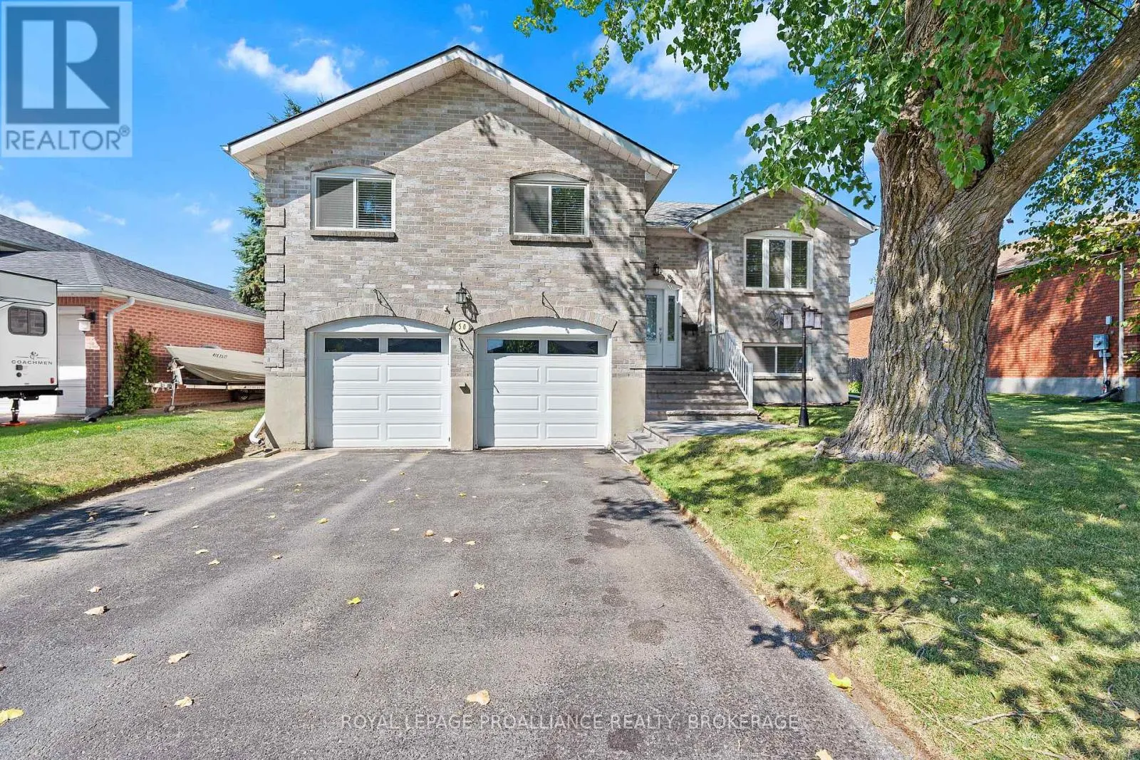 50 DAVEY CRESCENT