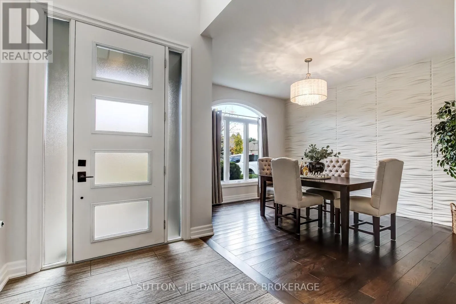 1413 KAINS WOODS TERRACE