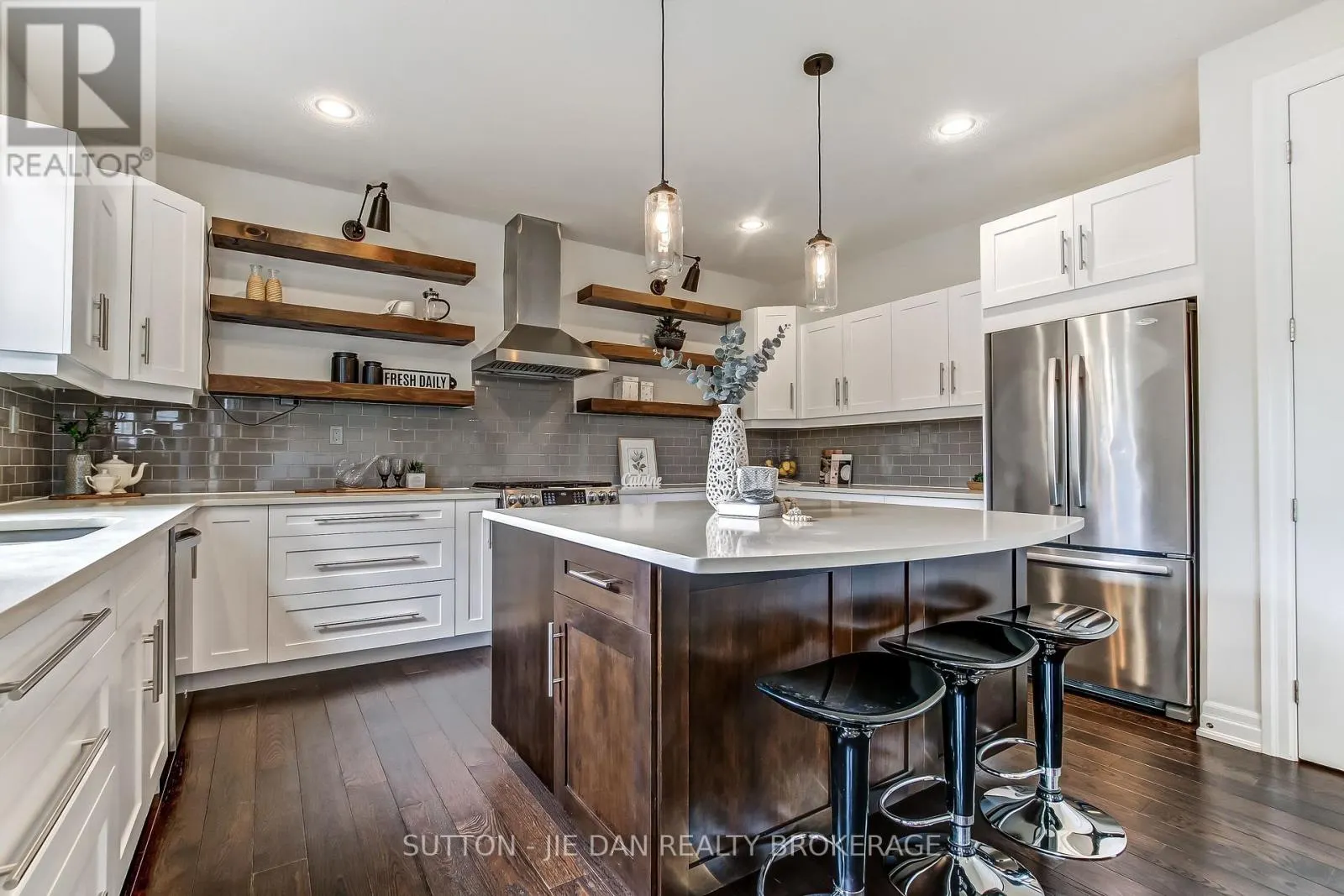 1413 KAINS WOODS TERRACE