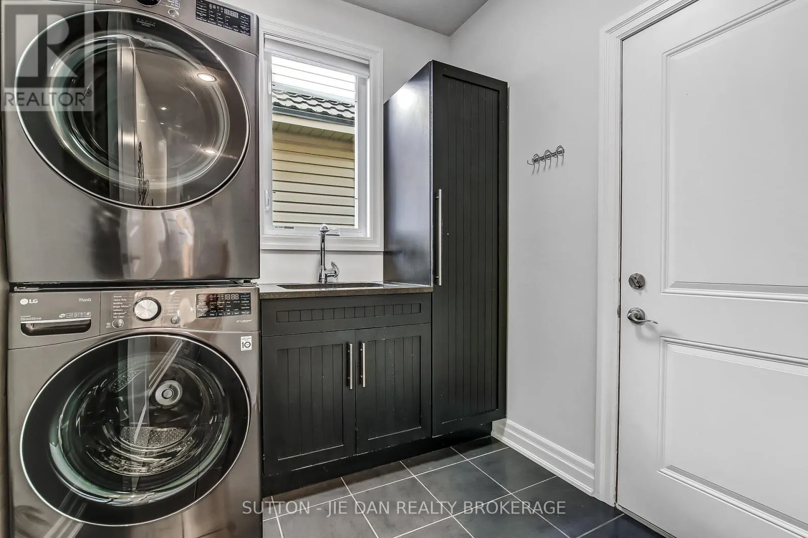 1413 KAINS WOODS TERRACE