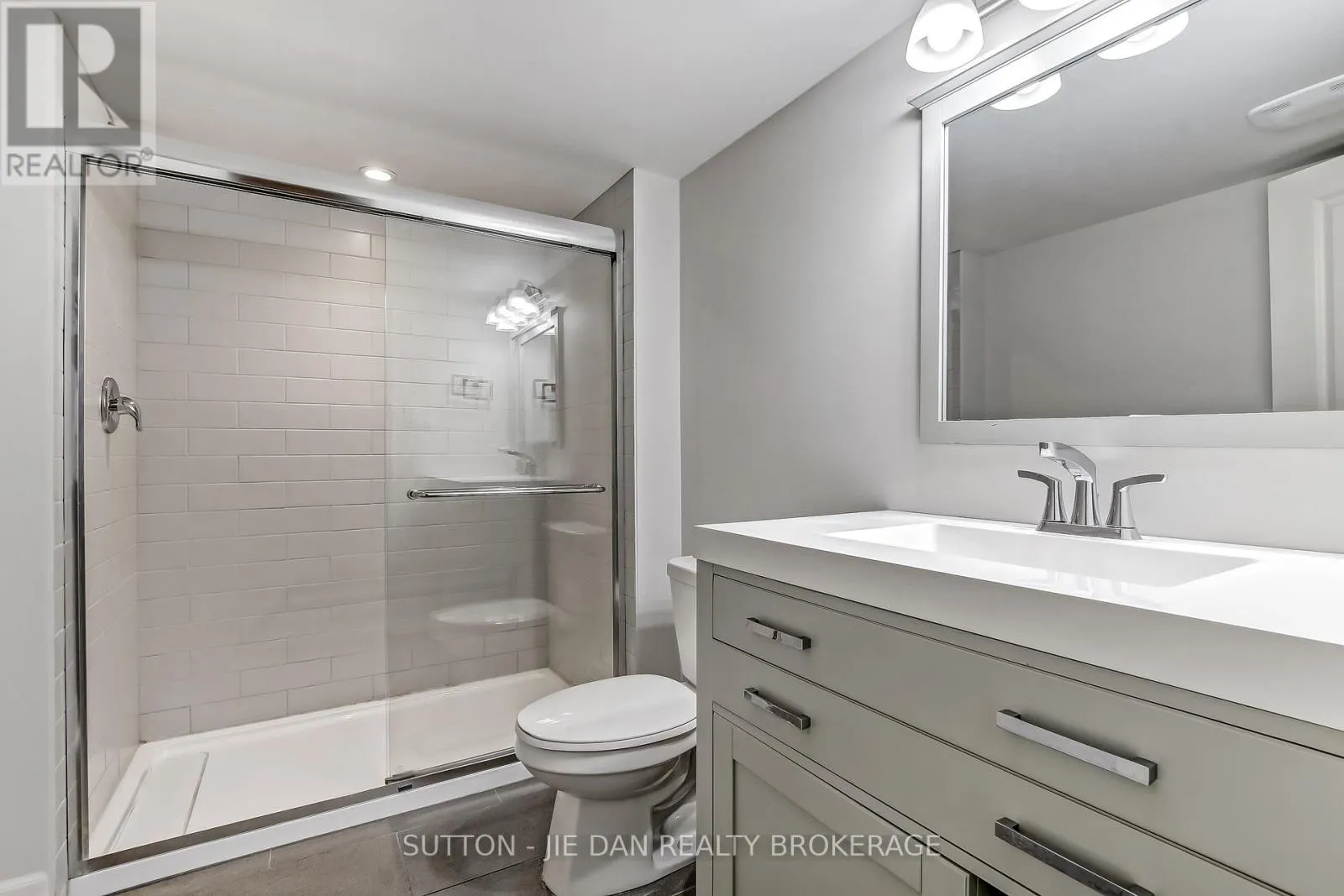 1413 KAINS WOODS TERRACE